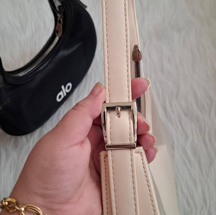کیف تک بند توری