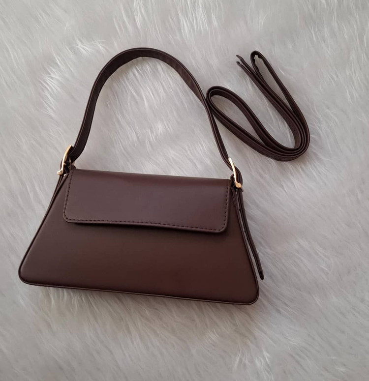 کیف تک بند اینام