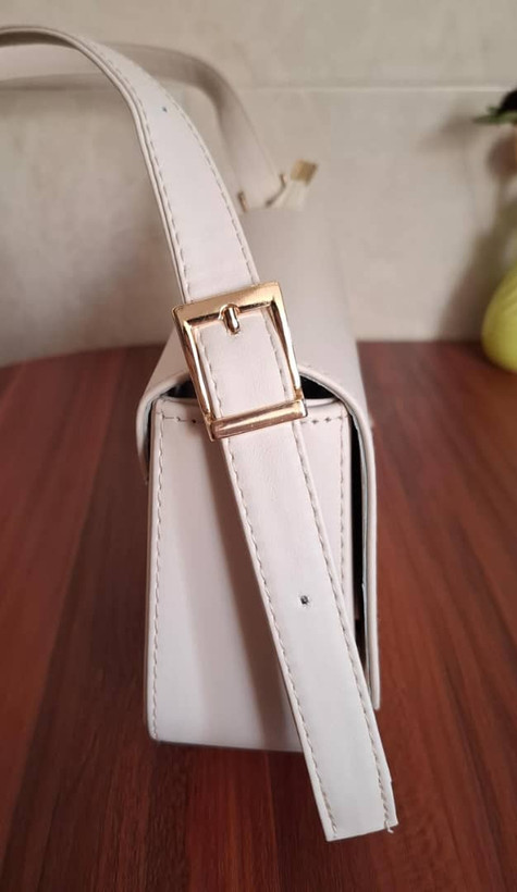 کیف تک بند نیلا