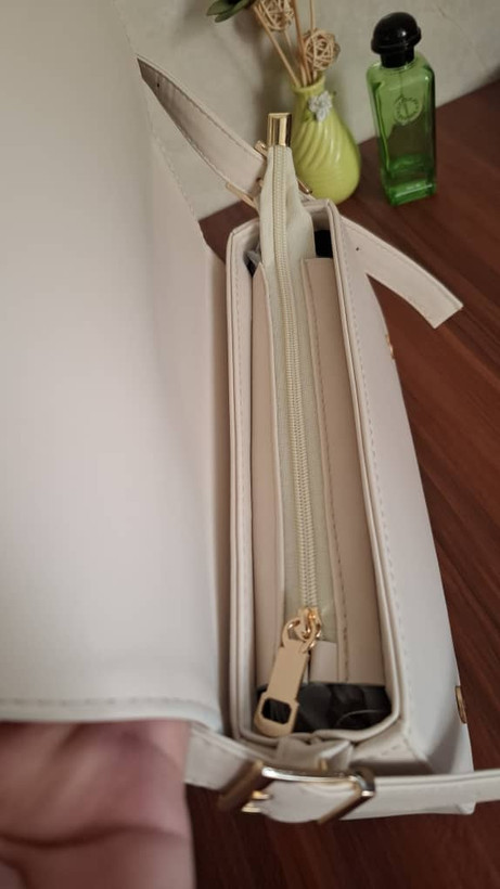کیف تک بند نیلا