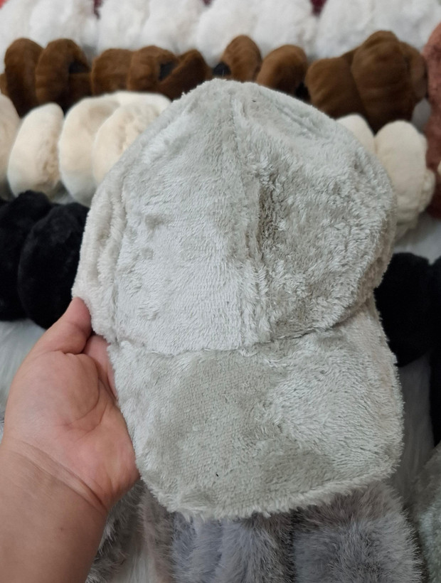 کلاه و گوش گیر تدی