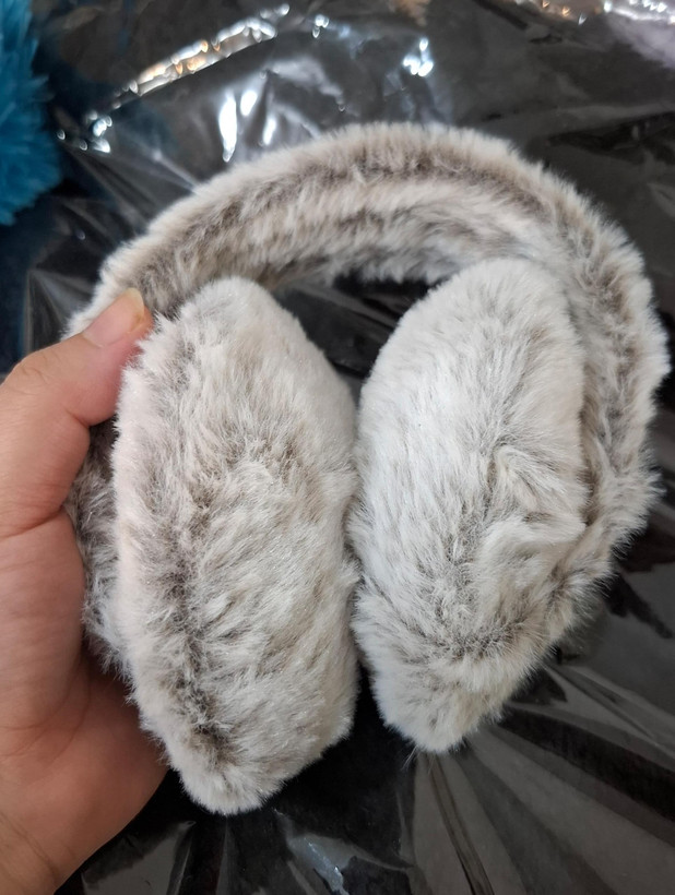 کلاه و گوش گیر تدی