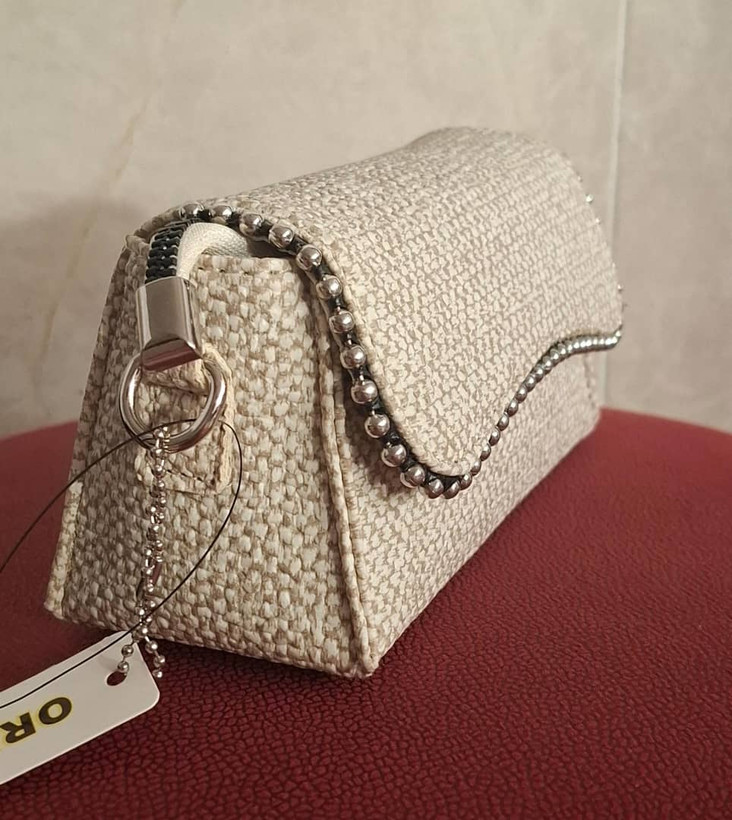 کیف کنفی لب مروارید